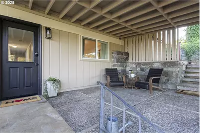 1674 Fircrest Dr, Lake Oswego, OR 97034 - Photo 28