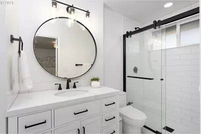 1674 Fircrest Dr, Lake Oswego, OR 97034 - Photo 22