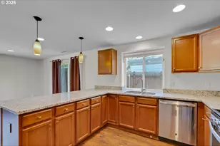 1725 SE Regner Rd, Gresham, OR 97080 - Photo 8
