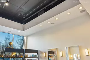 1022 NW Overton St, Portland, OR 97209 - Photo 16