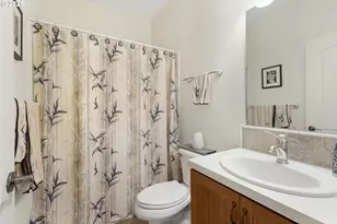 3369 Falcon Dr, Springfield, OR 97477 - Photo 10