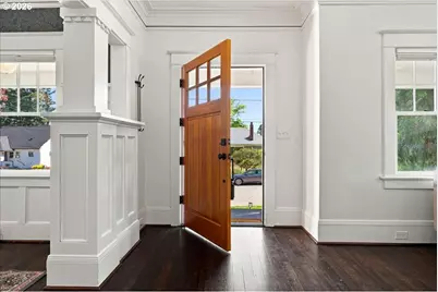 6325 NE 7th Ave, Portland, OR 97211 - Photo 4
