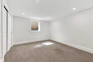 6325 NE 7th Ave, Portland, OR 97211 - Photo 34