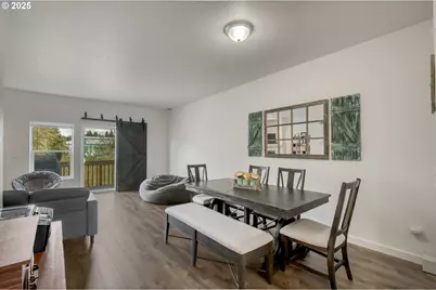 11220 SW Buffalo Pl, Portland, OR 97223 - Photo 4