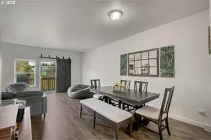 11220 SW Buffalo Pl, Portland, OR 97223 - Photo 4