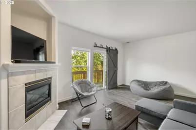 11220 SW Buffalo Pl, Portland, OR 97223 - Photo 8