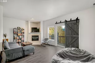 11220 SW Buffalo Pl, Portland, OR 97223 - Photo 6