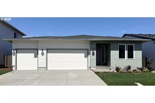 733 Magnolia Ave, Woodburn, OR 97071 - Photo 2