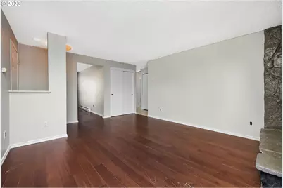 1470 SE Walnut St #206, Hillsboro, OR 97123 - Photo 6