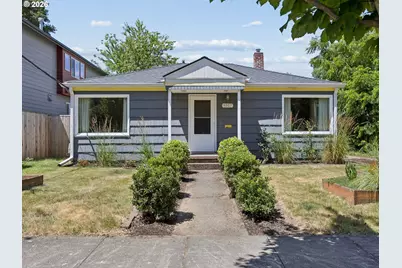 9317 N Calhoun Ave, Portland, OR 97203 - Photo 1