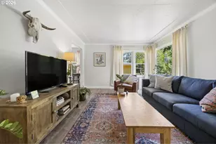 9317 N Calhoun Ave, Portland, OR 97203 - Photo 10