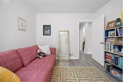 9317 N Calhoun Ave, Portland, OR 97203 - Photo 28