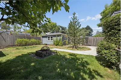 9317 N Calhoun Ave, Portland, OR 97203 - Photo 42