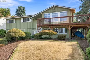 2310 NW 8th Ct, Gresham, OR 97030 - Photo 2