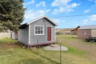 27877 Skinner Ln, Baker City, OR 97814 - Photo 26