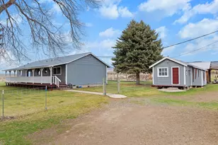 27877 Skinner Ln, Baker City, OR 97814 - Photo 2