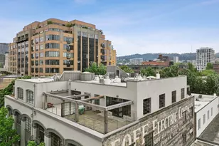 1011 NW Glisan St, Portland, OR 97209 - Photo 2