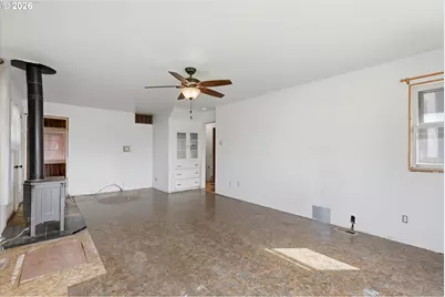 8140 SE Pleasant Home Rd, Gresham, OR 97080 - Photo 18