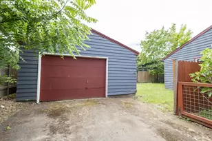 7004 SE Woodstock Blvd, Portland, OR 97206 - Photo 34
