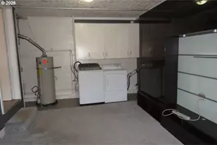 7004 SE Woodstock Blvd, Portland, OR 97206 - Photo 32