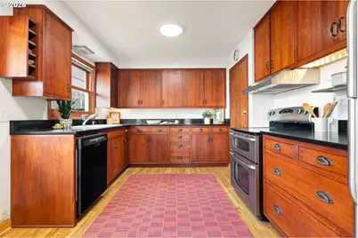 5408 SE Hawthorne Blvd, Portland, OR 97215 - Photo 14