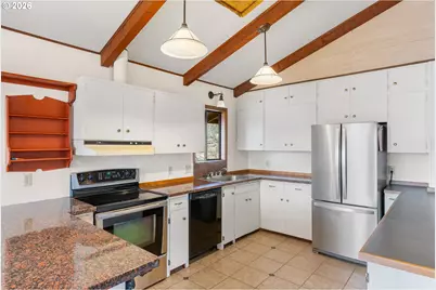 314 Pine Forest Rd, Goldendale, WA 98620 - Photo 10