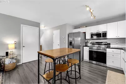 9822 NE 26th Ave, Vancouver, WA 98665 - Photo 12