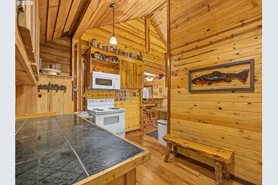 66537 E Mountain Air Dr, Welches, OR 97067 - Photo 10
