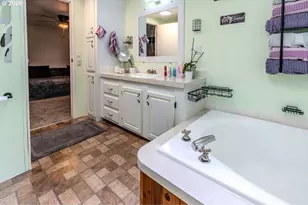 25222 E Welches Rd, Welches, OR 97067 - Photo 20