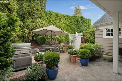 4620 SW 29th Pl, Portland, OR 97239 - Photo 34