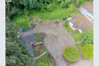 2705 E 19th Street St, Vancouver, WA 98661 - Photo 2
