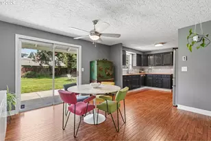 12110 SE McGillivray Blvd, Vancouver, WA 98683 - Photo 10