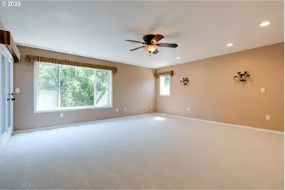 9515 SW Elrose St, Portland, OR 97224 - Photo 24