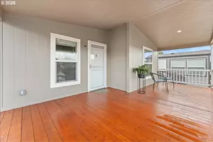 300 SW 7th Ave, Battle Ground, WA 98604 - Photo 6