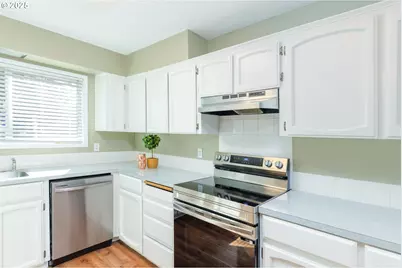 5005 SW Mitchell St #3, Portland, OR 97221 - Photo 10
