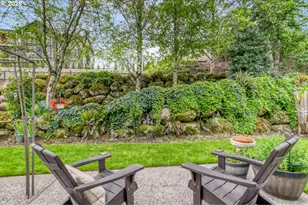 21880 Palisade Pl, Fairview, OR 97024 - Photo 24