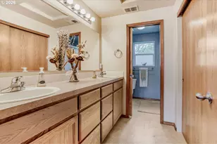 21880 Palisade Pl, Fairview, OR 97024 - Photo 18