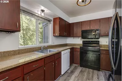24011 NE Treehill Dr, Wood Village, OR 97060 - Photo 6