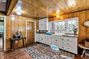 63645 E Barlow Trail Rd, Brightwood, OR 97011 - Photo 16