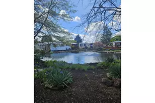 1800 Lakewood Ct, Eugene, OR 97402 - Photo 6