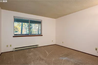 14828 SW 109th Ave, Portland, OR 97224 - Photo 24