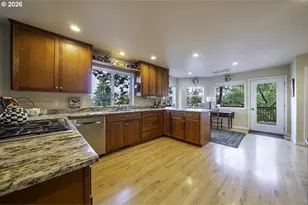 1071 Wildwood Way, Ashland, OR 97520 - Photo 8