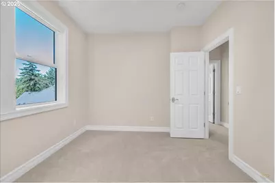 1033 NW Eloise Ln, Portland, OR 97229 - Photo 34