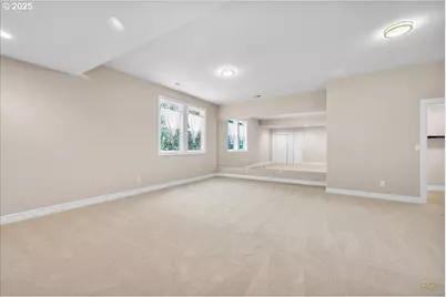 1033 NW Eloise Ln, Portland, OR 97229 - Photo 40