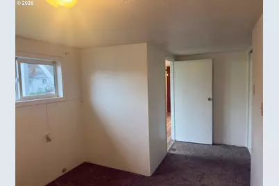 1323 Hawthorne St, Sweet Home, OR 97386 - Photo 10