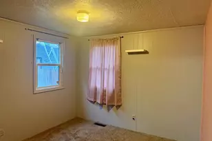 1323 Hawthorne St, Sweet Home, OR 97386 - Photo 6