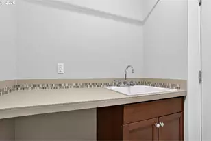 8110 NE 158th Ct, Vancouver, WA 98682 - Photo 16