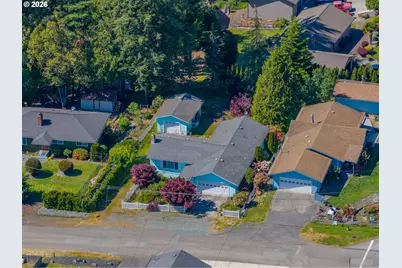 1707 View St, Myrtle Point, OR 97458 - Photo 6