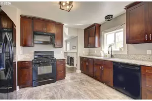 421 24th Ave, Longview, WA 98632 - Photo 8