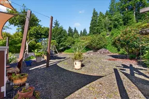 63697 Isthmus Heights Rd, Coos Bay, OR 97420 - Photo 38